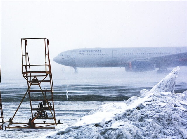 機内　服装　冬　ヨーロッパ